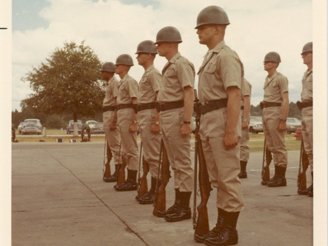 Front Row (Far L-R) Allen Franklin, Van Flanagan, Russ Osborne, Skip MacLaughlin, Mike Jambor